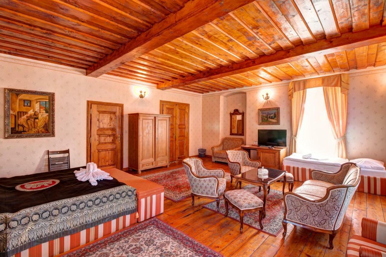 Penzion Cosmopolitan I. Banska Stiavnica Exterior photo